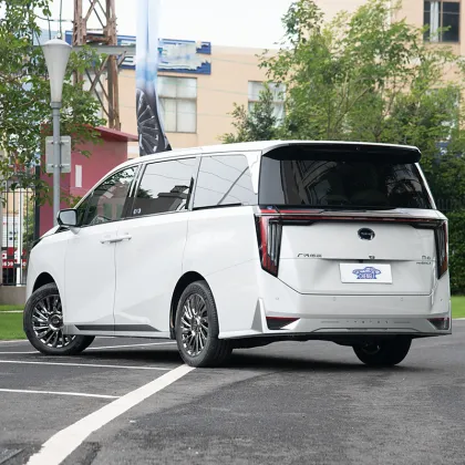 Trumpchi M8 Grandmaster Hybrid Electric Bus - Large Used Car Space