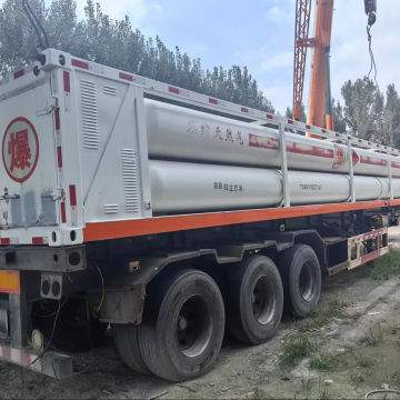 Trailer CNG di alta qualità e contenitori skid in vendita: cilindri a metano da 20 piedi e 40 piedi