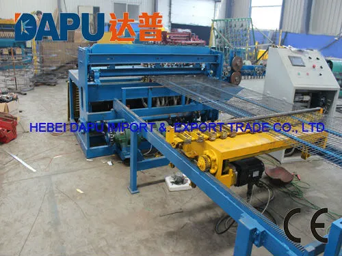 Chicken mesh cage welding machine