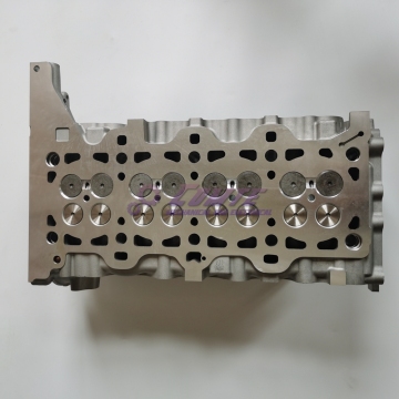 Motor D4HB Cylinder Head for Hyundai iX35 Tucson Sonerto Santa Fe 2.0 2.2 CRDi 16V 22100-2F000 551F5-2FU00