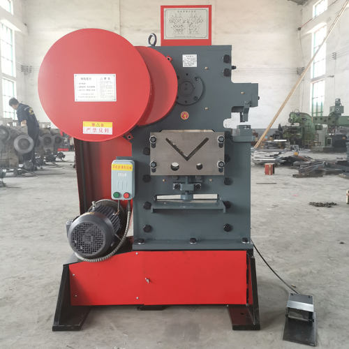 QA32-10 Mechanical Ironworker Machine