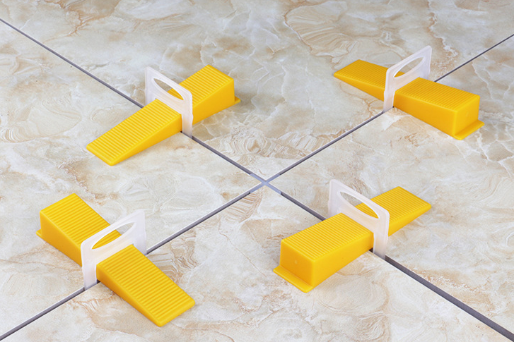Leveler accessories with red wedges