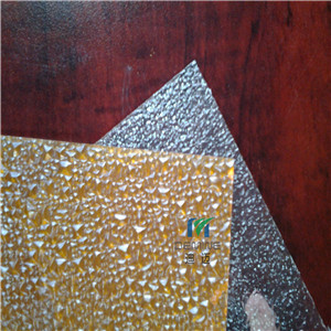 Polycarbonate Diamond Embossed Solid Sheet