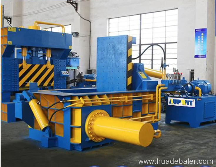 Scrap Metal Baling Machine