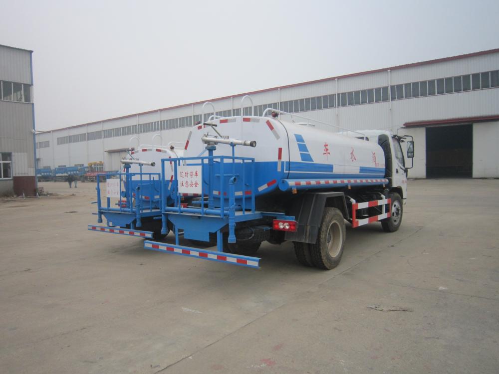6000L Water Transport Tank Truck Diesel Engne 120 / 130HP