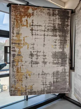 Luxury Gold Carpets Factory: Customized Area Rugs for Flooring Decoration