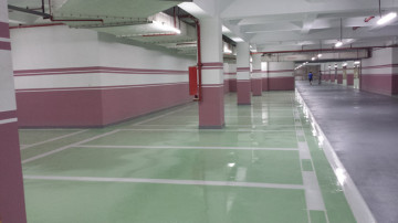 Grass green epoxy anti-static topcoat coating