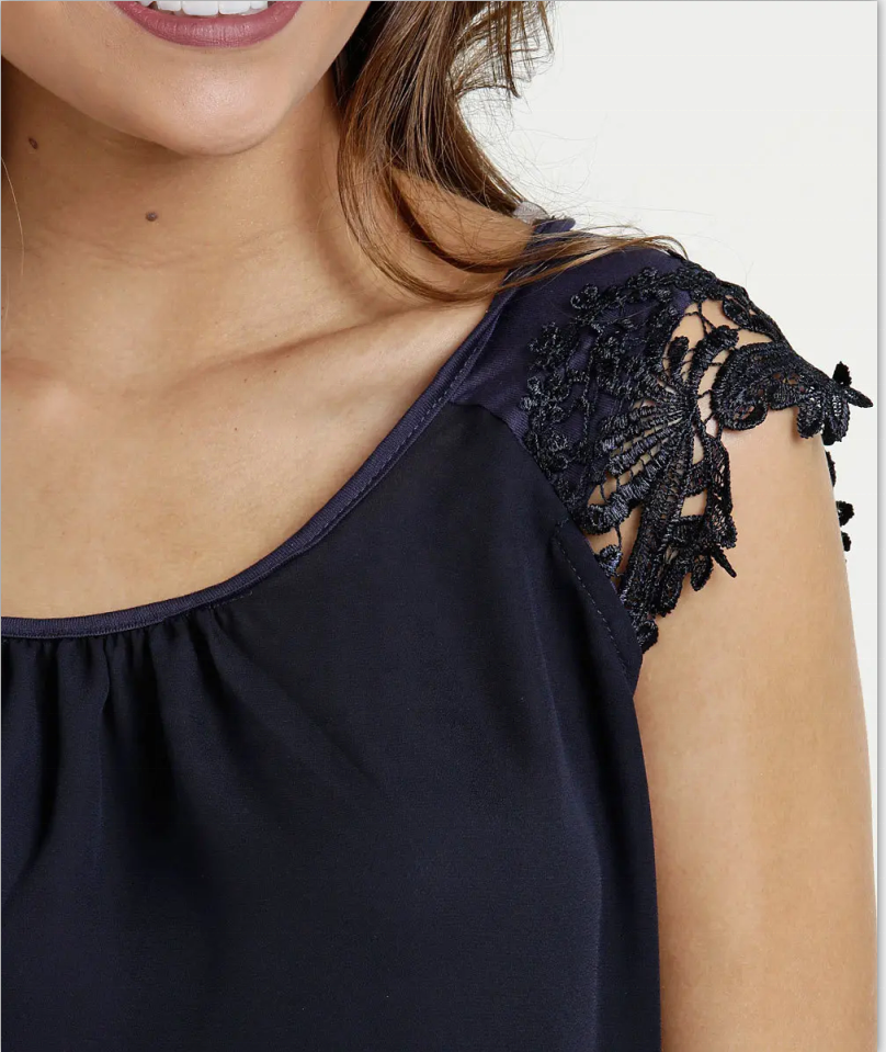 Top Lace casual sem mangas na blusa de ombro