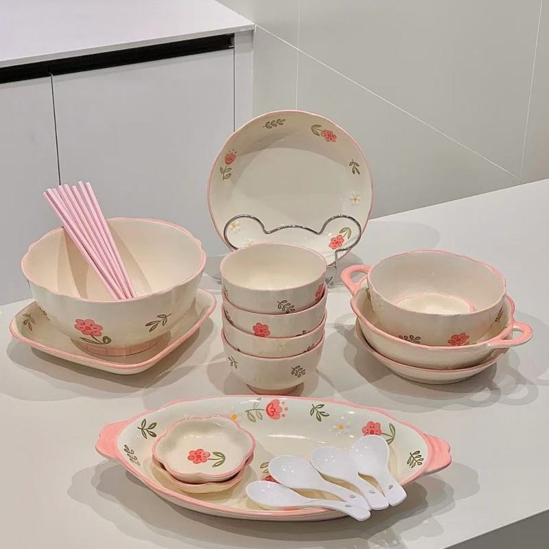 Elegant Ceramic Plate with Blush Edges and Floral Design