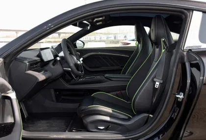 Hot Selling Chinese Electric Sports Cars: Pure Electric Cars From China