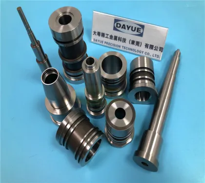 Punzoni e bussole punzoni e matrici