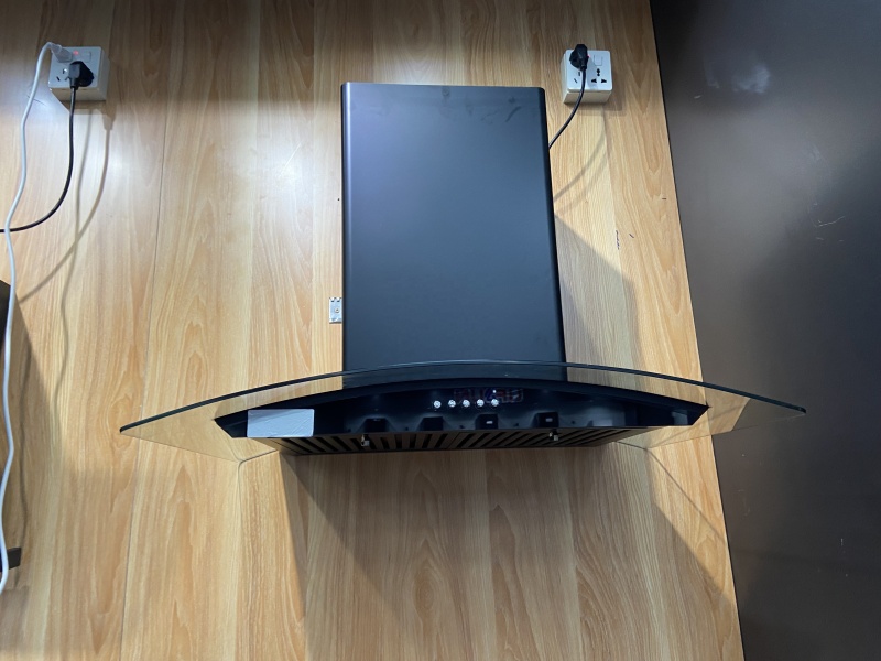 Glossy matt black 600mm Super slim curved glass hood /electric switch kitchen chimney/suction fan with filter cooker hood