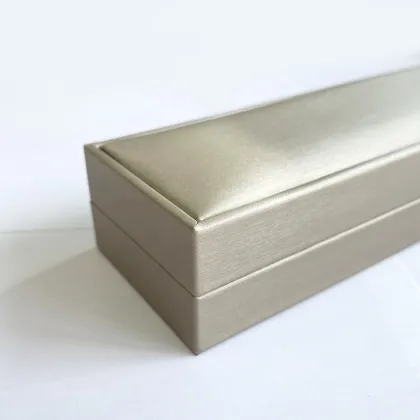 Golden PU Leather Jewelry Gift Box for Bracelet - High Quality Jewellery Case