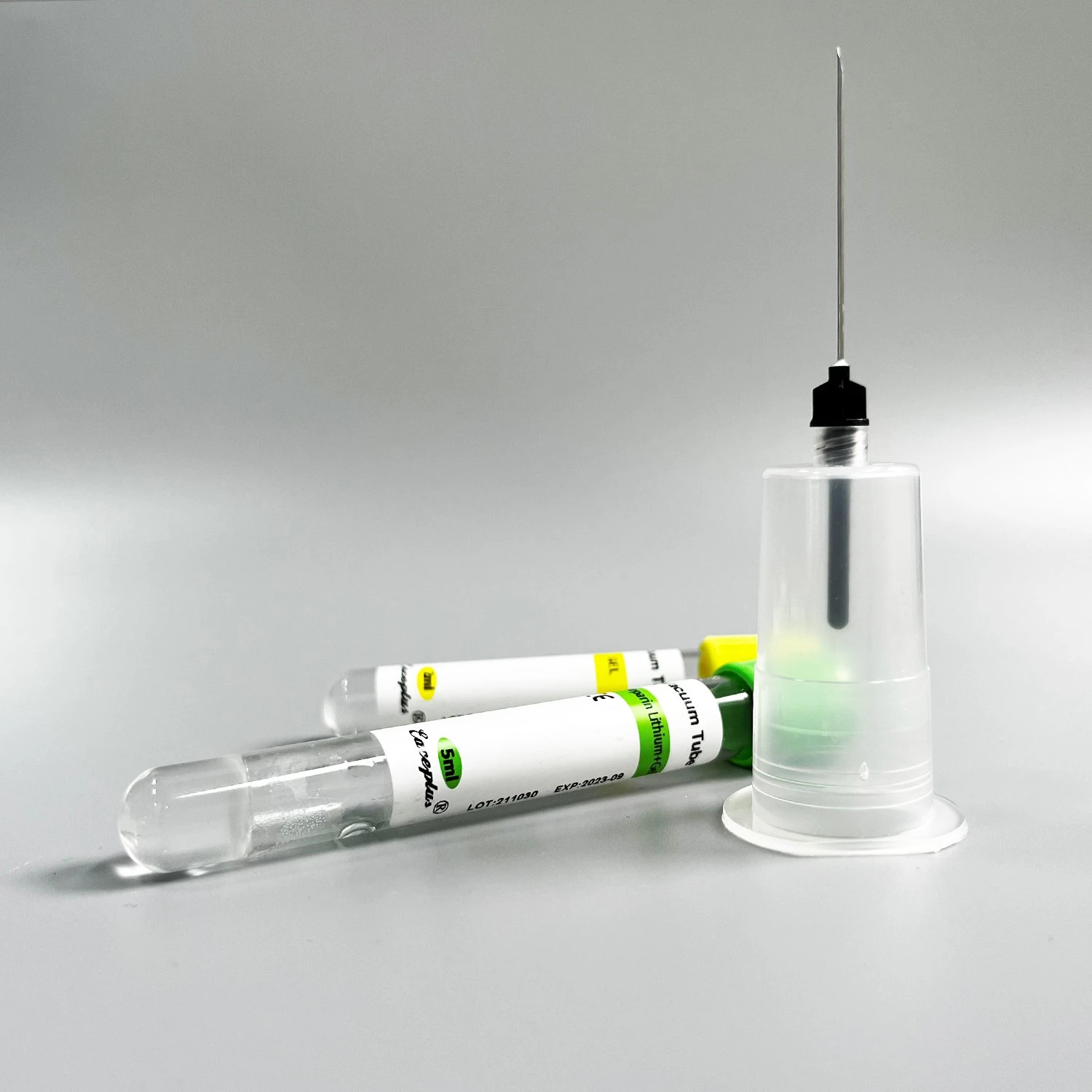 Aiguille de prélèvement sanguin stérile pour stylo multi-échantillons