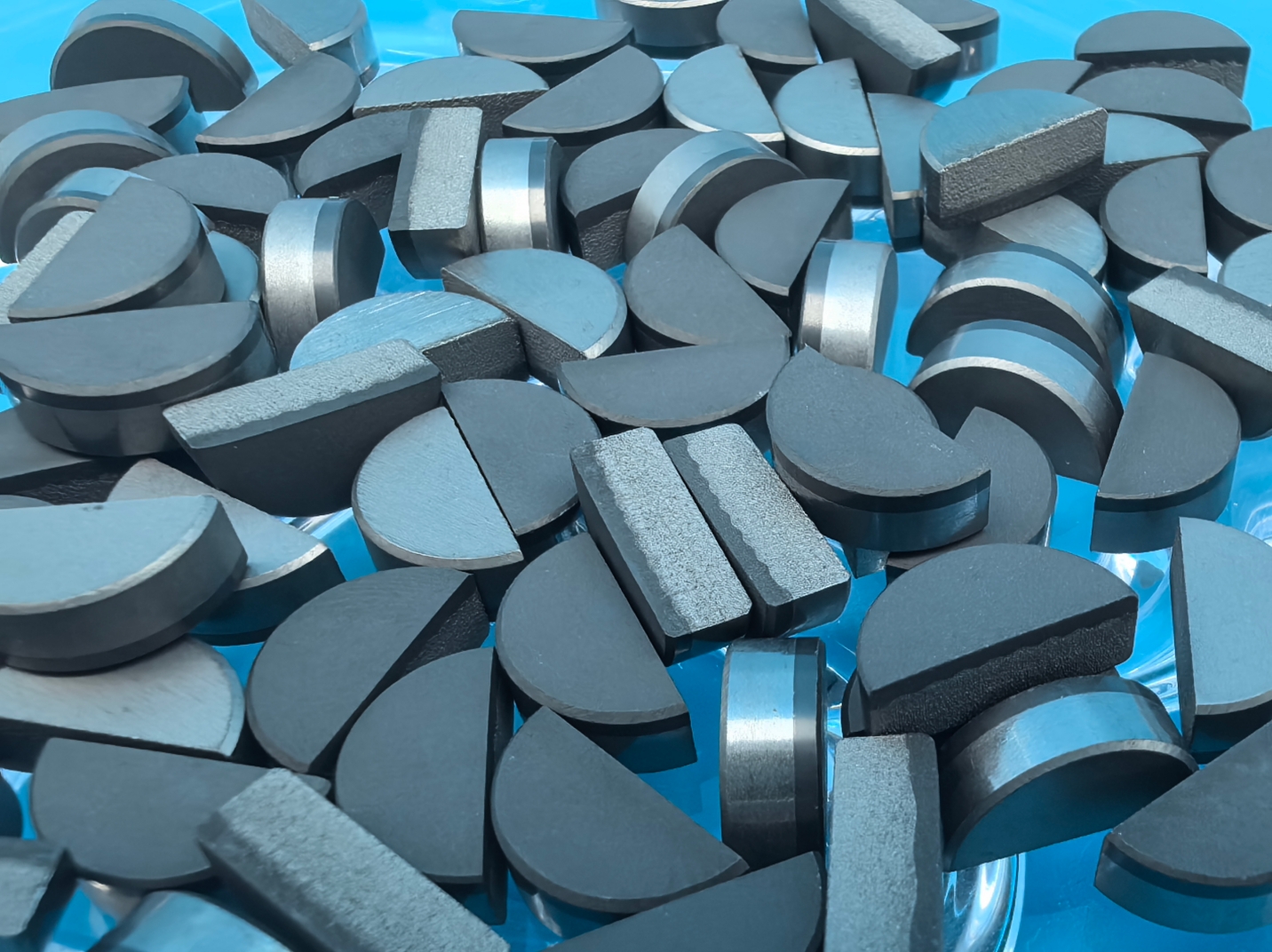 Solid PCBN Inserts