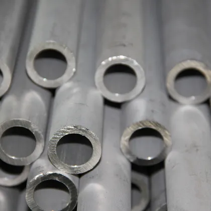 Versatile 304 Stainless Steel Tubing