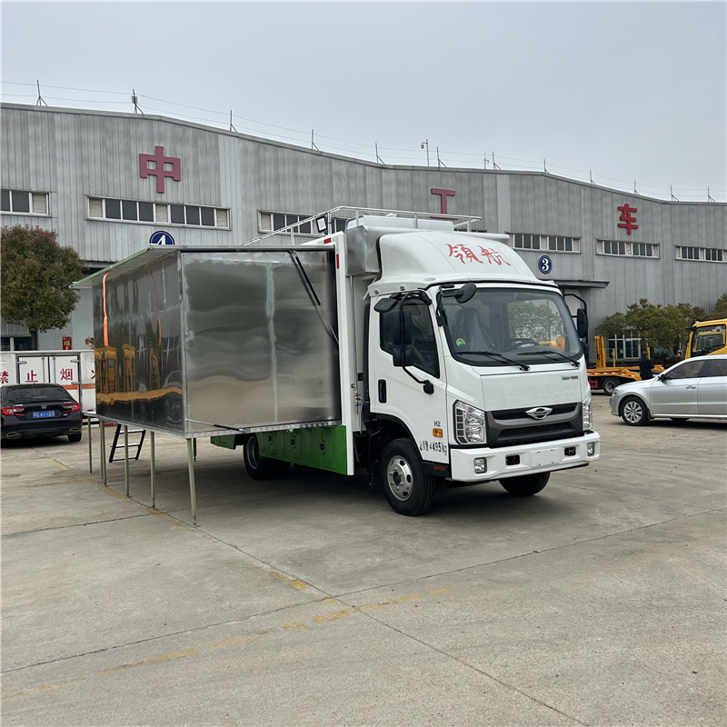 NSF-Certified Mobile Kitchen for School Cafeterias