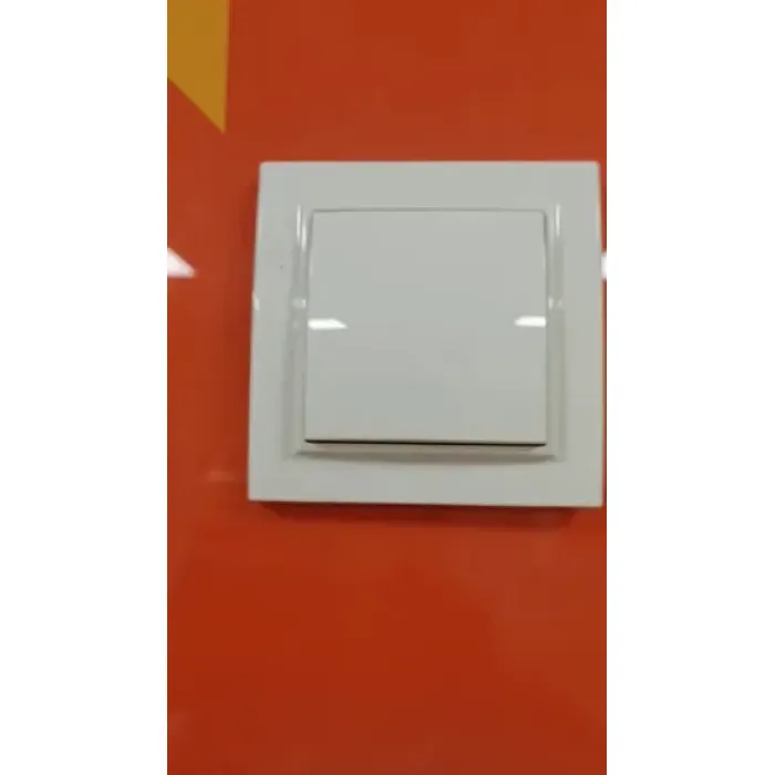 Розетка для скрытого монтажа, 16А (F7010)