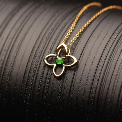 OEM Wholesale Jadeite Pendant Carved Jade Pendant