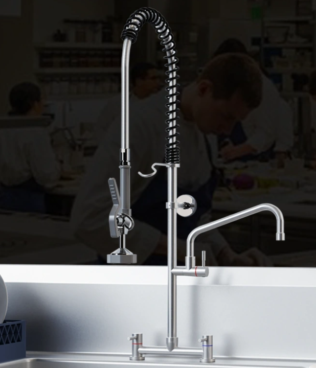 Think before buying, which is better to install a faucet at home, stainless steel or full copper?