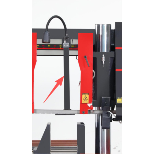 Sega a nastro orizzontale semiautomatica H15070S