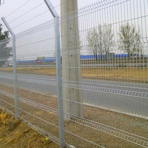 beautiful color bending wire mesh fence