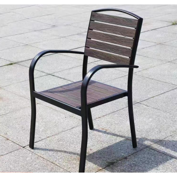 Aluminum Slatted Patio Chair Contemporary Outdoor Lounge Chair Factory