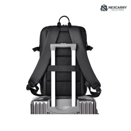 Stylish Men`s Waterproof Laptop Backpack Design
