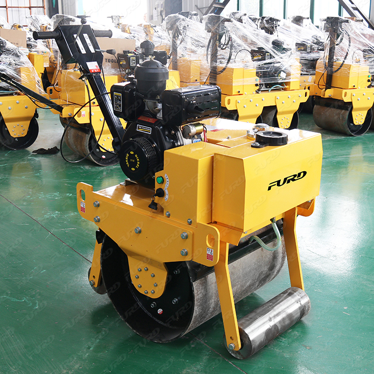550kg walking gasoline powered single road roller sold at reduced price