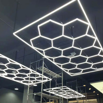 Friseursalon und Autowaschstudio Beleuchtung: hexagonale LED -Garagen Deckenleuchten