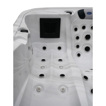 2-person Acrylic Spa Massage Hot Tub