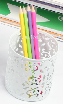 2015 Hangzhou Personal Stationery Fancy White Metal Engraving Pen Holder