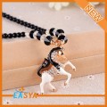 Dây chuyền cho thời trang con ngựa với Rhinestone và nhựa