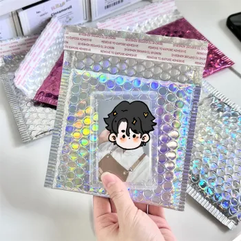 Customized Logo Printed Gold Foil Metallic Padded Wrap Packaging Plastic Mailing Bags