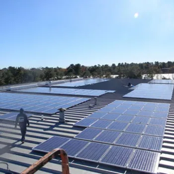 On-grid solar power system with MMPT inverter, solar panel rack and cables, CE/RoHS approvedNew