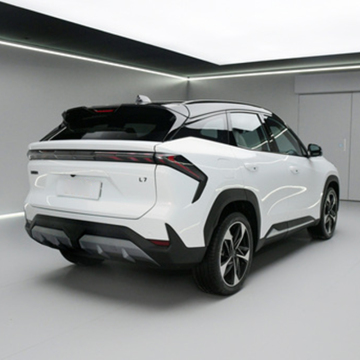 Galaxy L7 Emgrand Family Hybrid SUV: Kompak, terjangkau, pengiriman cepat