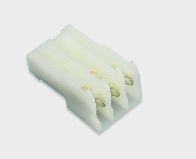 Connettori ROHS TE 1393367-1