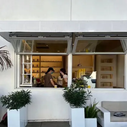 Bi-folding Aluminum and Glass Window Systems