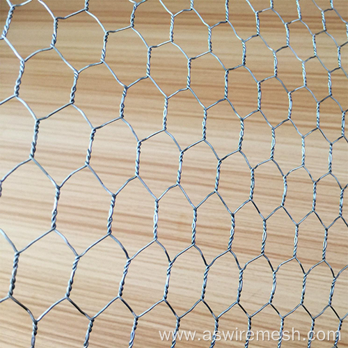 Hot galvanized chicken coop wire netting