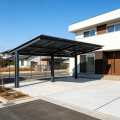 Cochera fotovoltaica residencial moderna