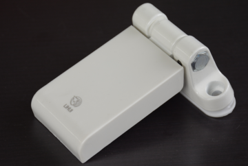 hige quality pvc door hinge ,adjustable door hinge ,under plastic conver is zinc