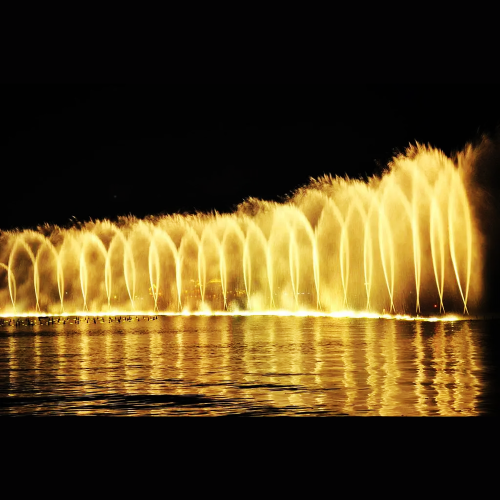 Фарогани шево барои ороиши боғ