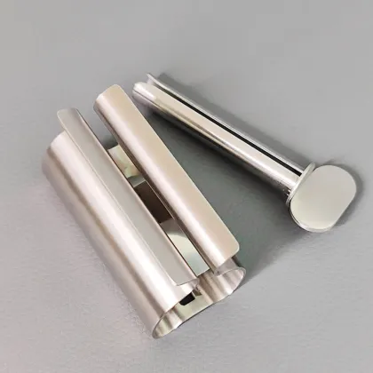 Automatic Toothpaste Dispenser: Rolling Tube Toothpaste Squeezer
