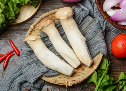 King oyster mushroom Pleurotus Eryngii Extract Powder