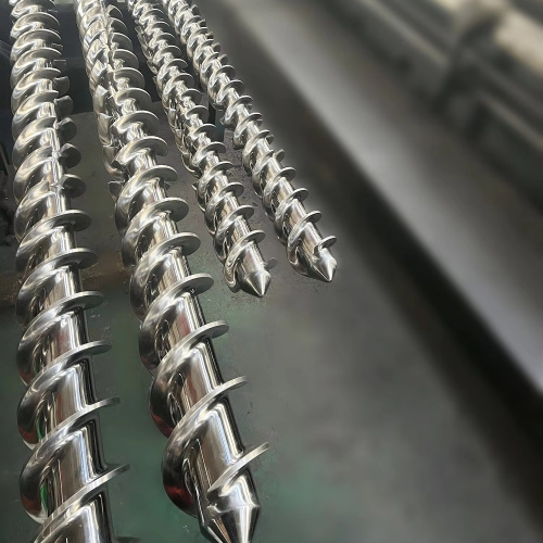 בורג וחבית דו מתכתי למכונות גומי