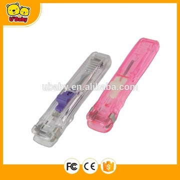 Plastic Clips 008