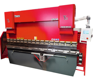 CNC WC67K 63T 2500 mm naciśnij maszynę hamulcową z proporcjonalnym układem hydraulicznym