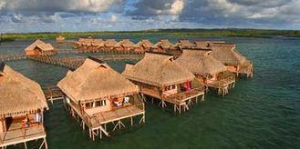Small Modular Prefabricated Hotel , Overwater Bungalow With