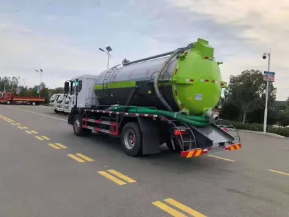 Dongfeng Vacuum Sewage Suction Truck