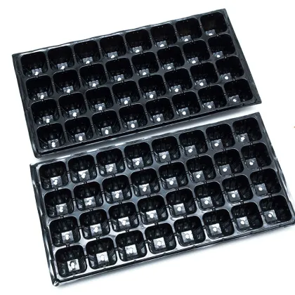 Black Plastic Nursery Trays and Pots for Seed Planting